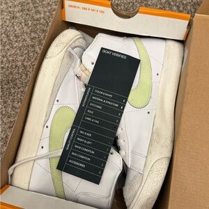 Nike White and Light Green Men's Sneakers